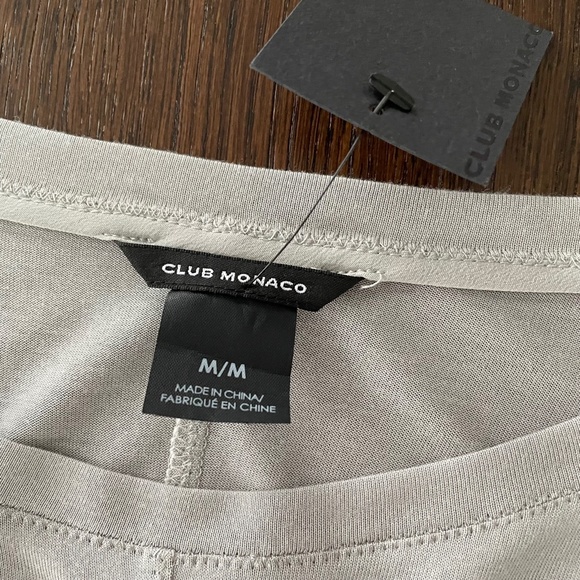 NWT Women's Blouse by Club Monaco - Picture 4 of 7